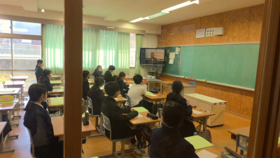 WIN_20251205_14_42_28_Pro